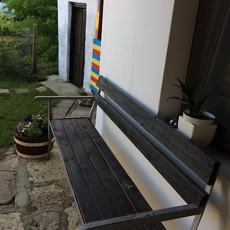 Guest House Kostadinovi Bŭlgarevo Eksteriør bilde